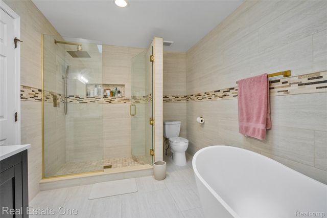2590 Oakham Court, Canton Charter Township, MI 48188