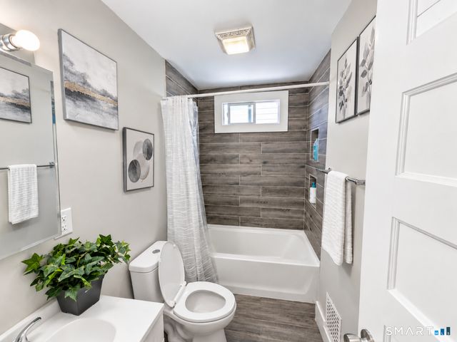 128 Grafton Street, New Haven, CT 06513