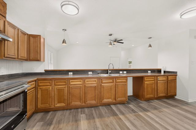 1512 Rowan Avenue, Dallas, TX 75223