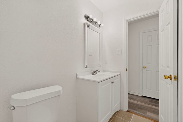 1512 Rowan Avenue, Dallas, TX 75223