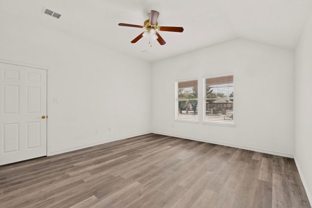 1512 Rowan Avenue, Dallas, TX 75223