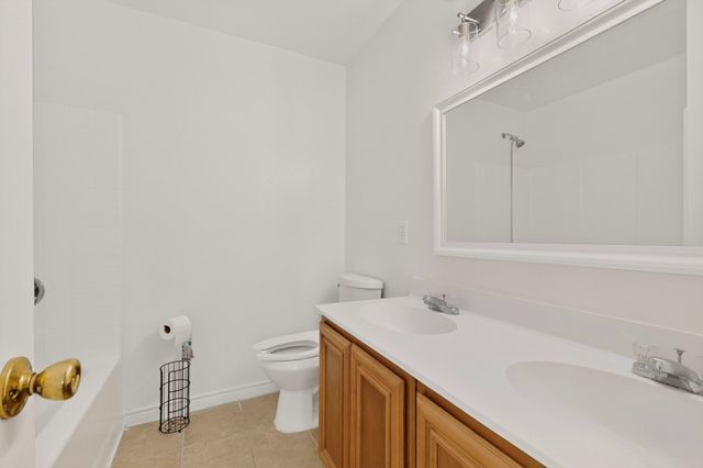 1512 Rowan Avenue, Dallas, TX 75223