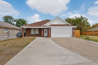 1512 Rowan Avenue, Dallas, TX 75223