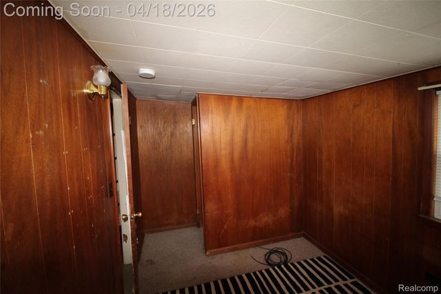 120 E Lafayette Street, Milford Village, MI 48381