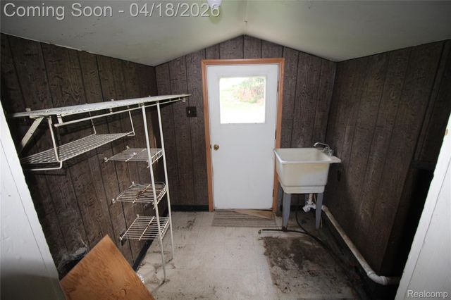 120 E Lafayette Street, Milford Village, MI 48381
