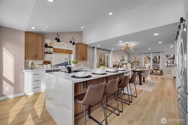 18424 135th Place SE, Renton, WA 98058