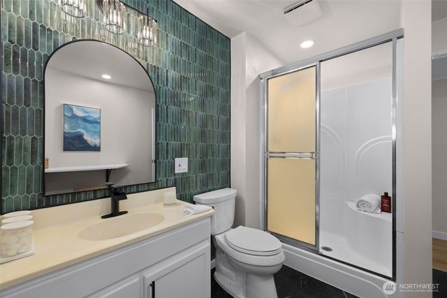 18424 135th Place SE, Renton, WA 98058