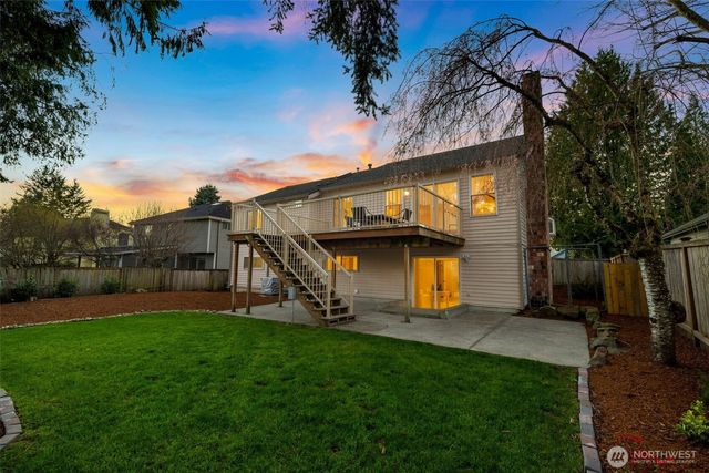 18424 135th Place SE, Renton, WA 98058