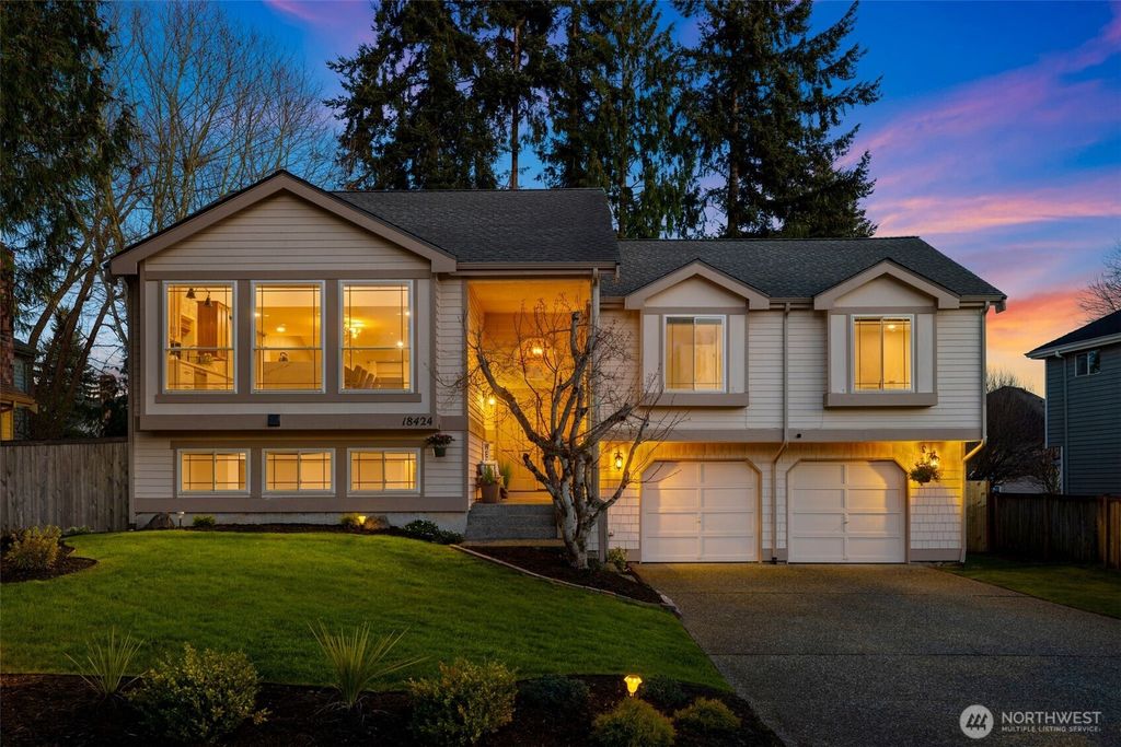 18424 135th Place SE, Renton, WA 98058