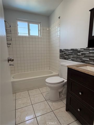 2529 Senta, Commerce, CA 90040