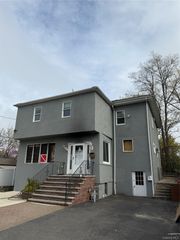 215 Spring Street, Lawrence, NY 11559