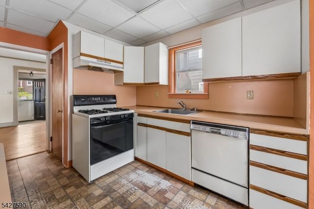 192 New St, Belleville Twp., NJ 07109