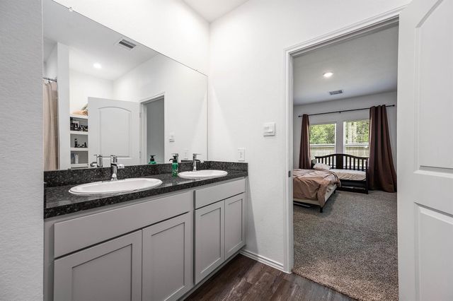 24214 Montcliff Bend Lane, Spring, TX 77373