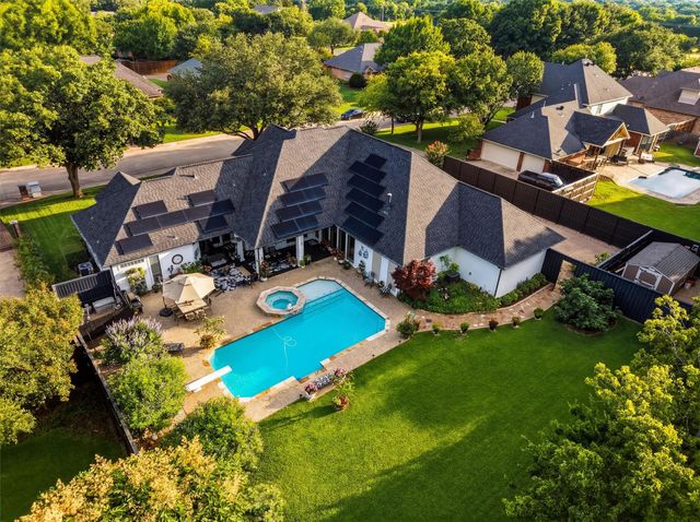 107 Nob Hill Lane, Ovilla, TX 75154