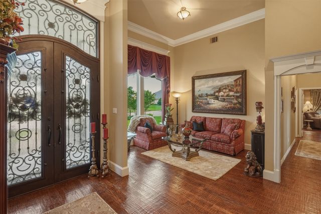 107 Nob Hill Lane, Ovilla, TX 75154