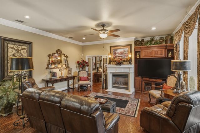 107 Nob Hill Lane, Ovilla, TX 75154