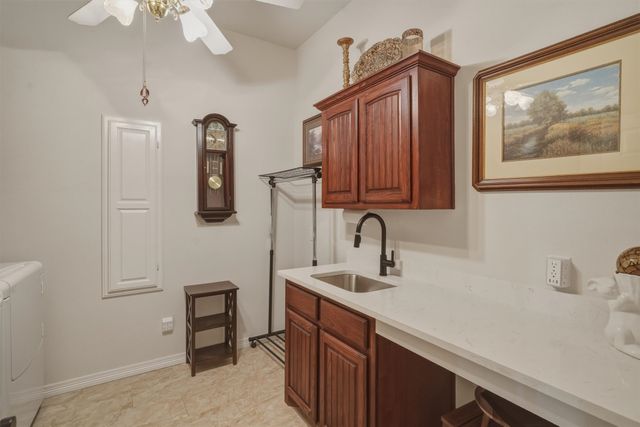 107 Nob Hill Lane, Ovilla, TX 75154