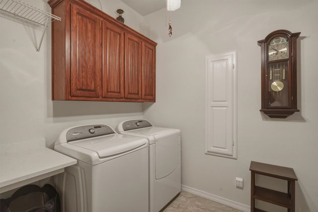 107 Nob Hill Lane, Ovilla, TX 75154