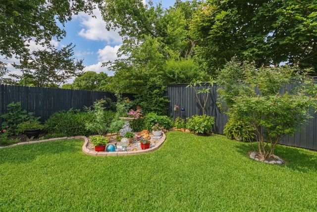 107 Nob Hill Lane, Ovilla, TX 75154