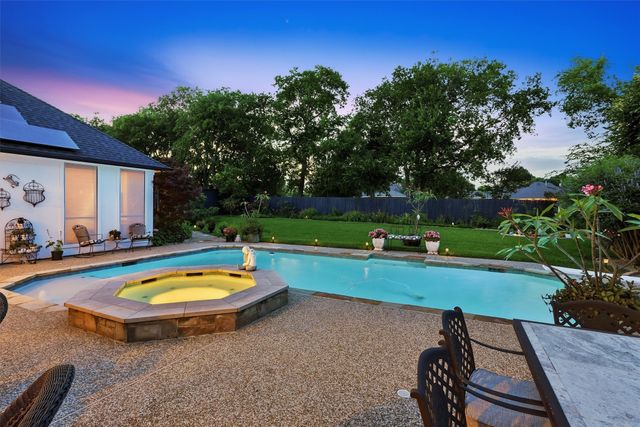 107 Nob Hill Lane, Ovilla, TX 75154