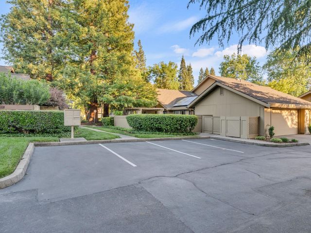 11303 Gold Country Blvd, Gold River, CA 95670