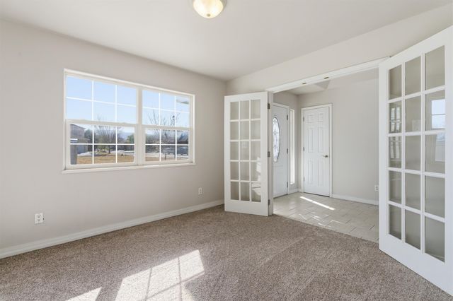 627 Kings Glen Loop, Grand Junction, CO 81504