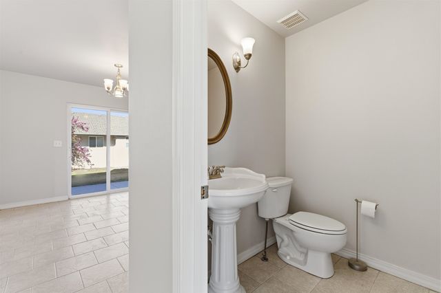 627 Kings Glen Loop, Grand Junction, CO 81504