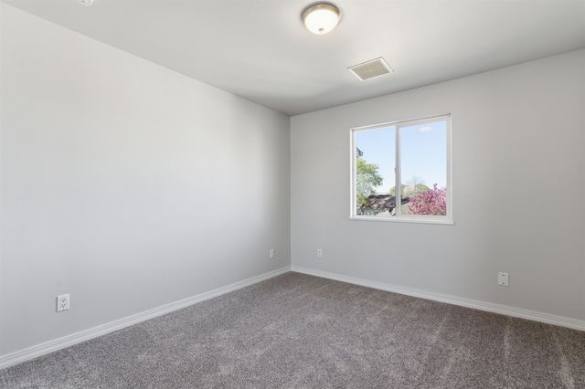 627 Kings Glen Loop, Grand Junction, CO 81504