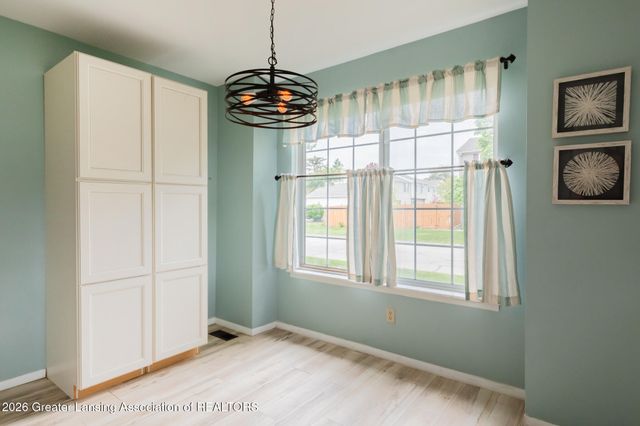 1628 Peppertree Lane 20, Lansing, MI 48912