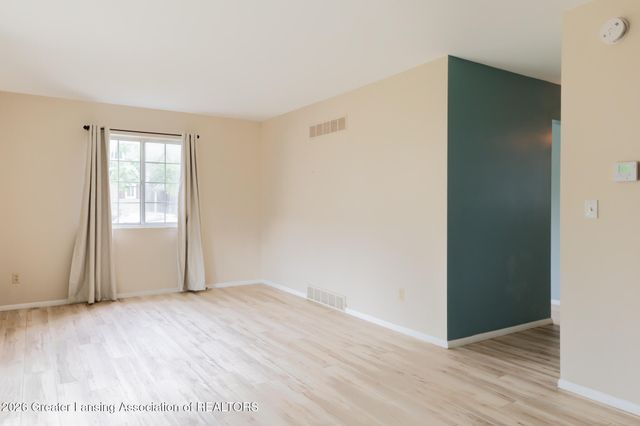 1628 Peppertree Lane 20, Lansing, MI 48912
