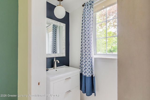 1628 Peppertree Lane 20, Lansing, MI 48912