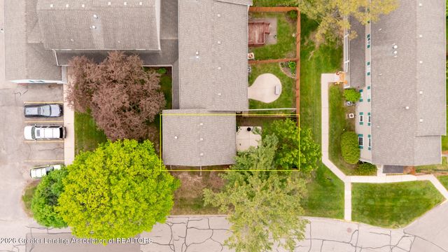 1628 Peppertree Lane 20, Lansing, MI 48912