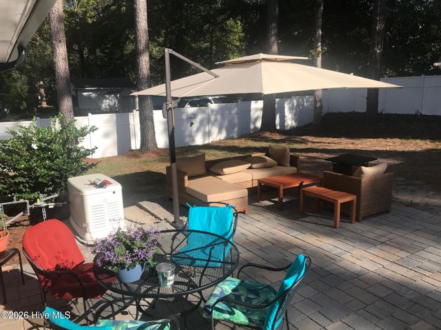 302 Oak Drive, Washington, NC 27889