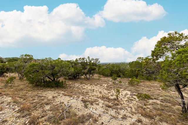6438 Shaw DR, Marble Falls, TX 78654
