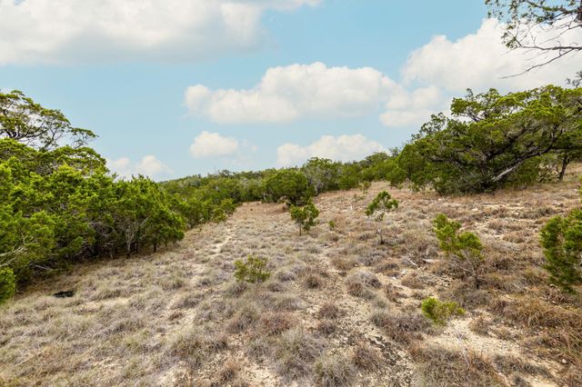 6438 Shaw DR, Marble Falls, TX 78654