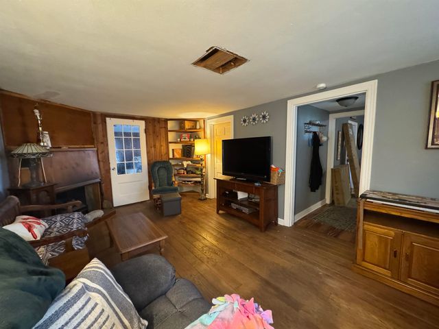 134 E Emerald Street, Elkhart, IN 46514