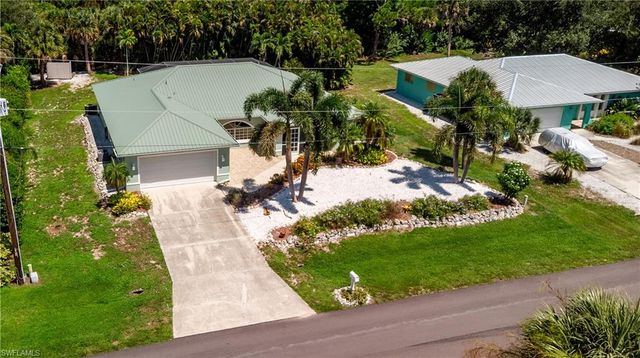 7660 Grande Pine RD, Bokeelia, FL 33922