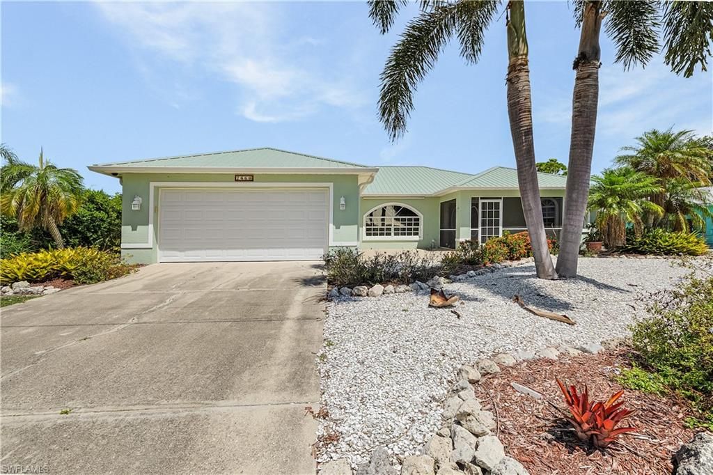 7660 Grande Pine RD, Bokeelia, FL 33922