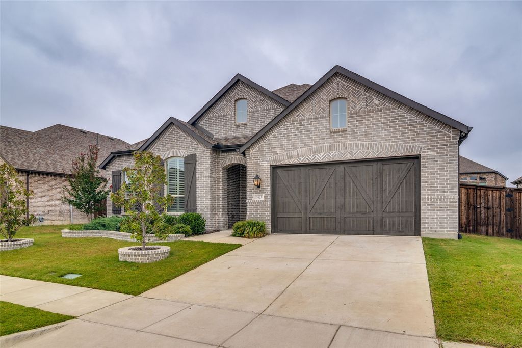 1623 Salvatore Lane, Mclendon Chisholm, TX 75032