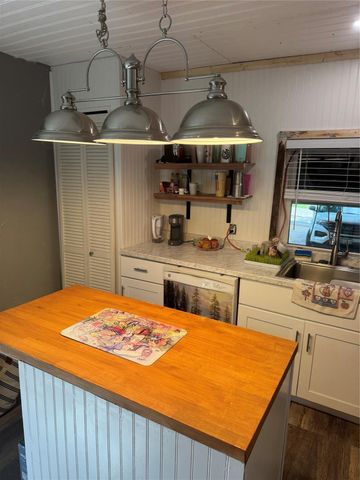 13120 S Lee Shore Drive, Willis, TX 77318