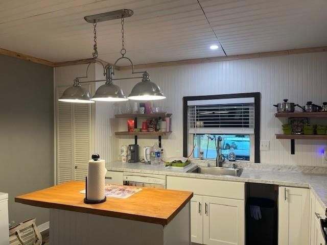 13120 S Lee Shore Drive, Willis, TX 77318