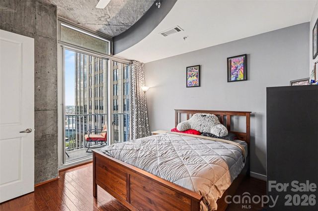 210 N Church Street 1411, Charlotte, NC 28202