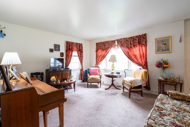 1744 Wesley Avenue, Evanston, IL 60201