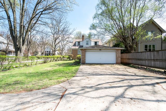 1744 Wesley Avenue, Evanston, IL 60201