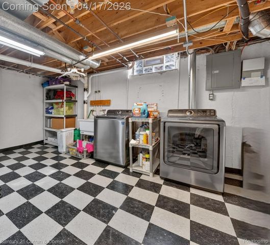 39627 Kirkland Drive, Canton Charter Township, MI 48188