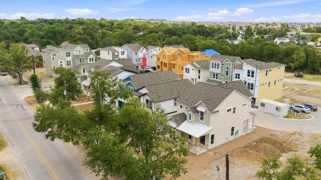 5001 Pecan Springs RD 31, Austin, TX 78723