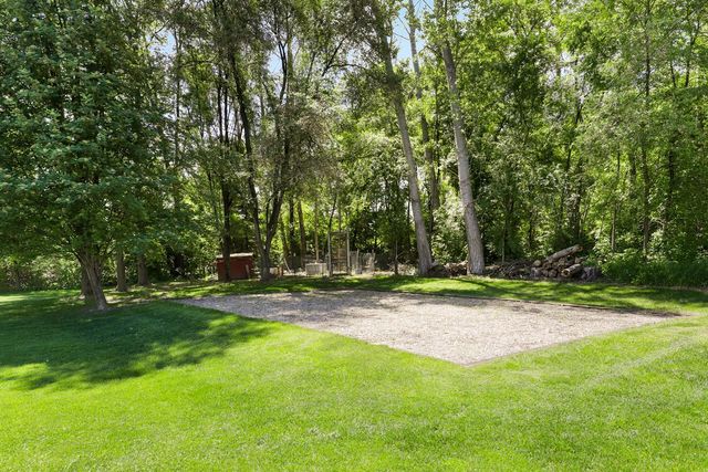 19885 Hunters Ridge, Rogers, MN 55374
