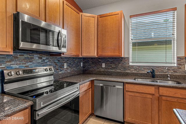 1207 Champions Drive, Daytona Beach, FL 32124