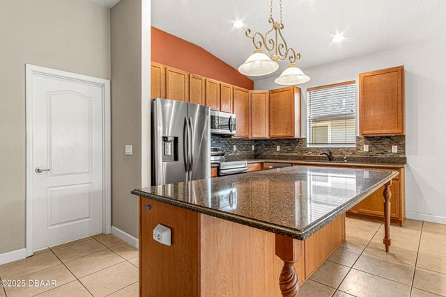 1207 Champions Drive, Daytona Beach, FL 32124