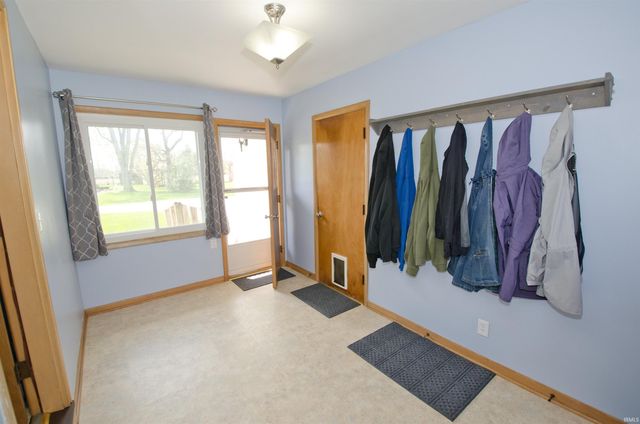 12 Paris Lane, Romney, IN 47981
